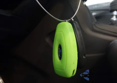 2014 Ford Focus St z USA, uszkodzony, nr VIN 1FADP3L93EL212198